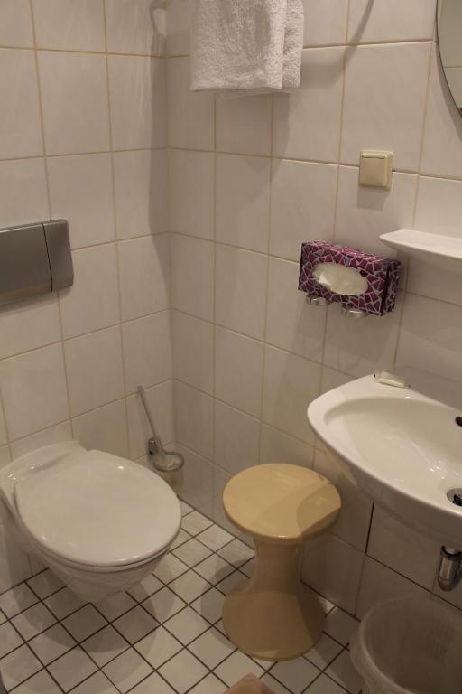 Hotel Luga Núremberg Habitación foto